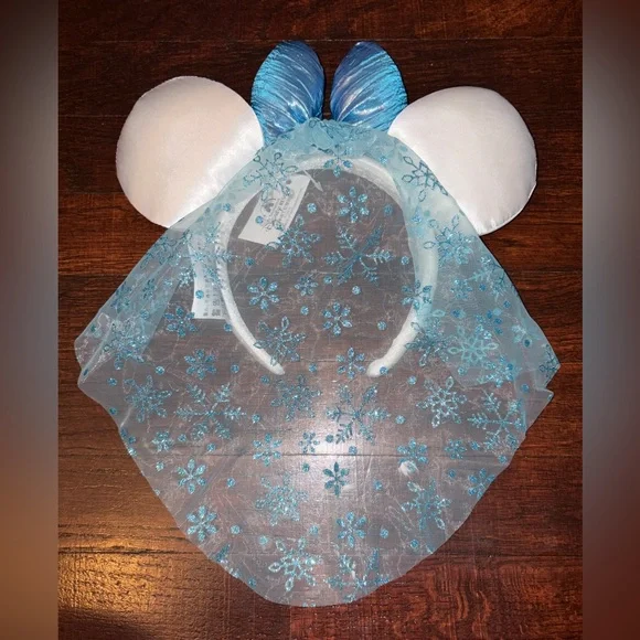 Disney Frozen Snowflake Ears with Blue Bow - Picture 3 of 4